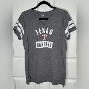 MLB Gray Texas Rangers V-Neck Notch T-Shirt. Size L.